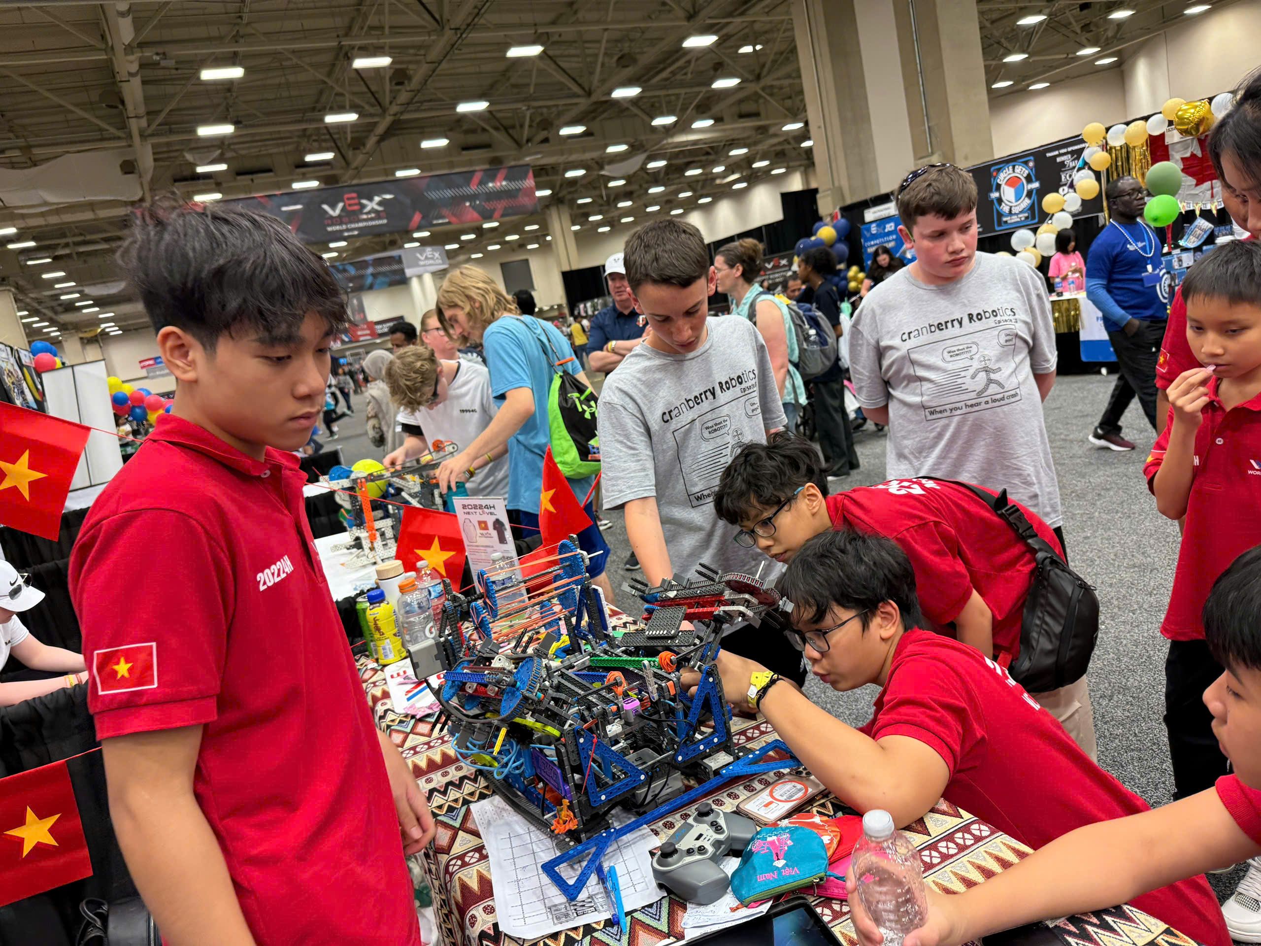 z6616307028395_2f89c3e1f63e6cee132551683e1c2e5c.jpg